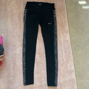 Nike leggings